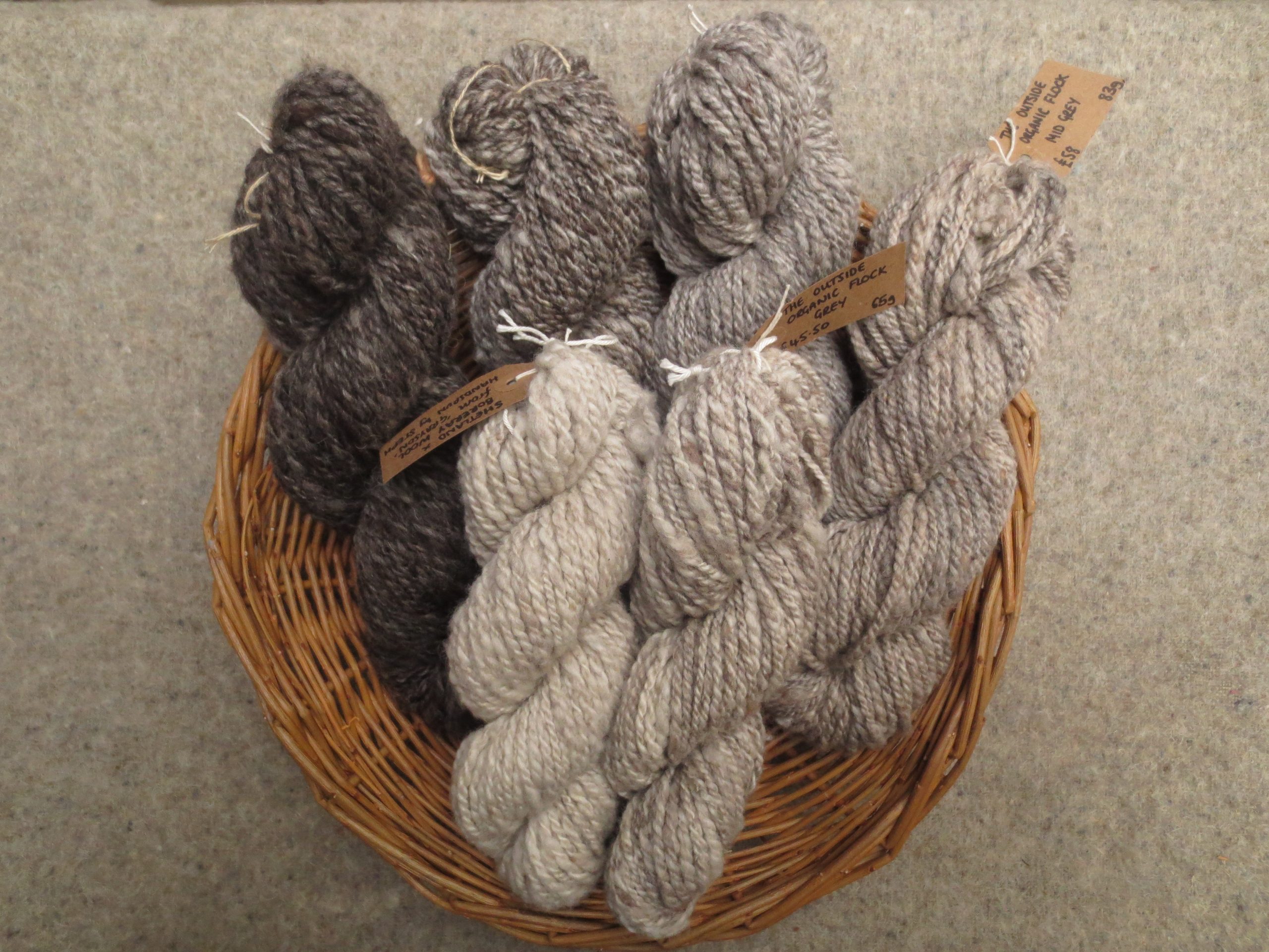 Organic Handspun Shetland x Boreray Wool yarn (Aran to Chunky!)